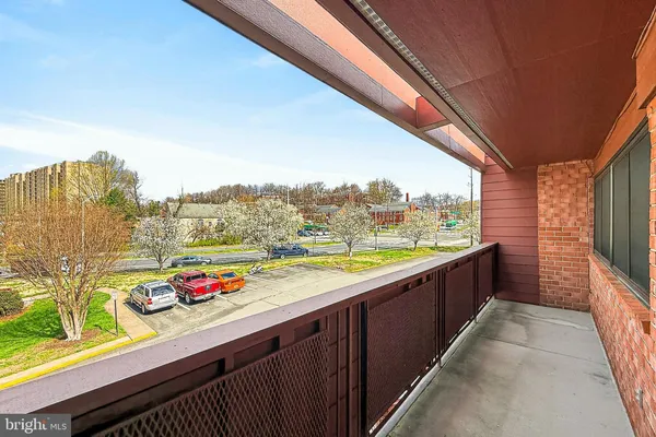 $235,000 | 1503 South George Mason Drive, Unit 23, Arlington, VA 22204