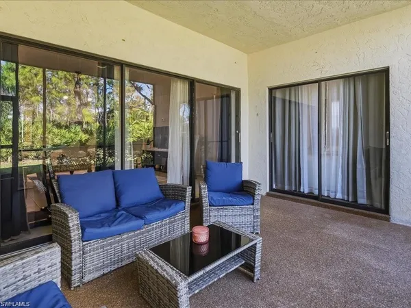 $1,800 | 1833 Courtyard Way, Unit E105, Naples, FL 34112