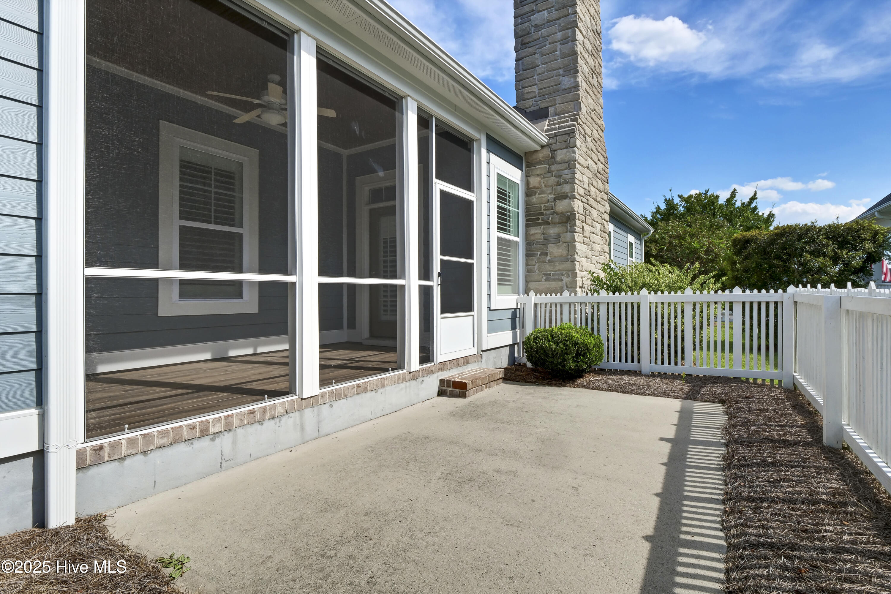 2065 Shelmore Way Leland, NC 28451 - Photo 30 of 52 P4611723