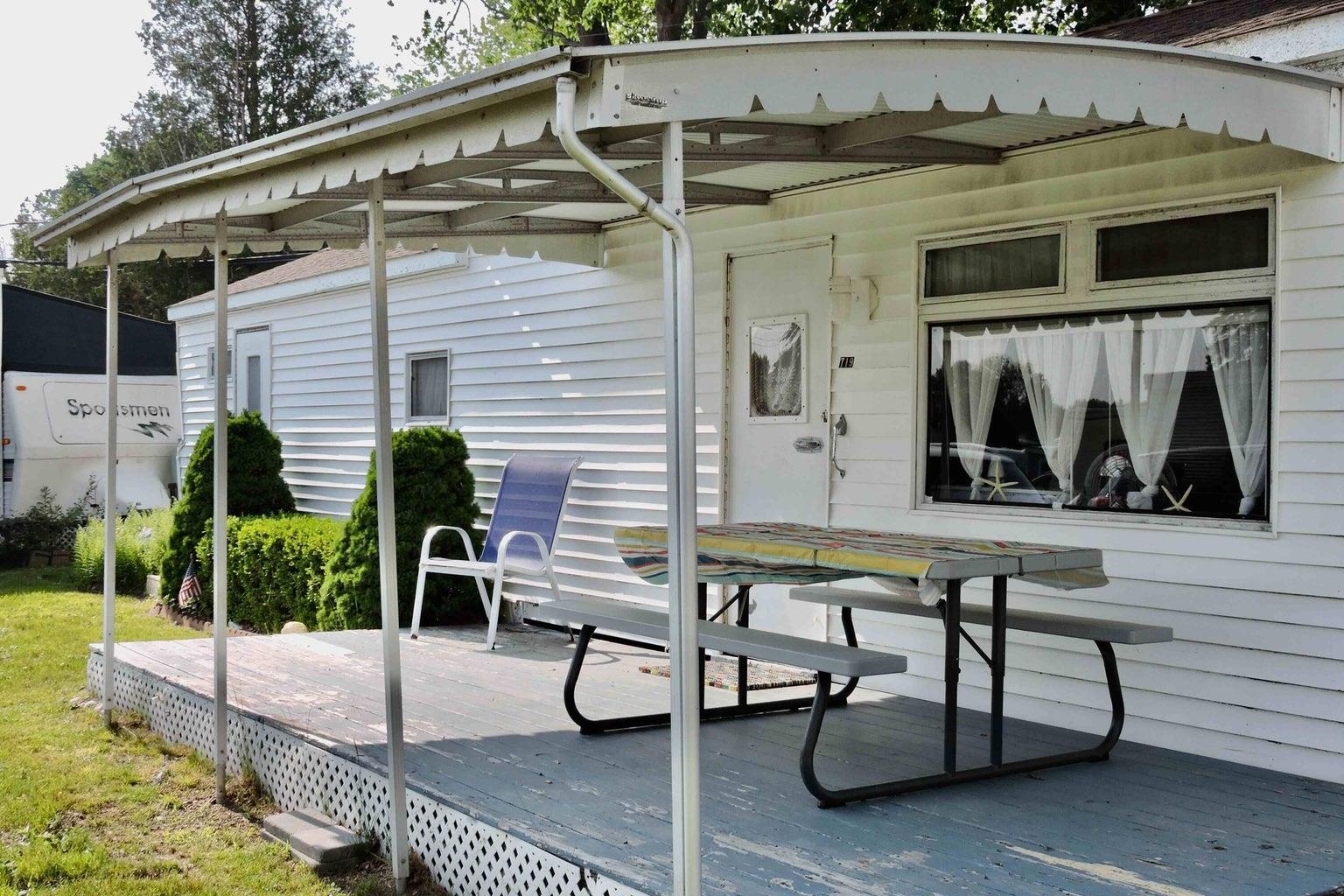333 Long Sands Road, Unit T19 York, ME 03909 - Photo 10 of 18 Gallery Image 10