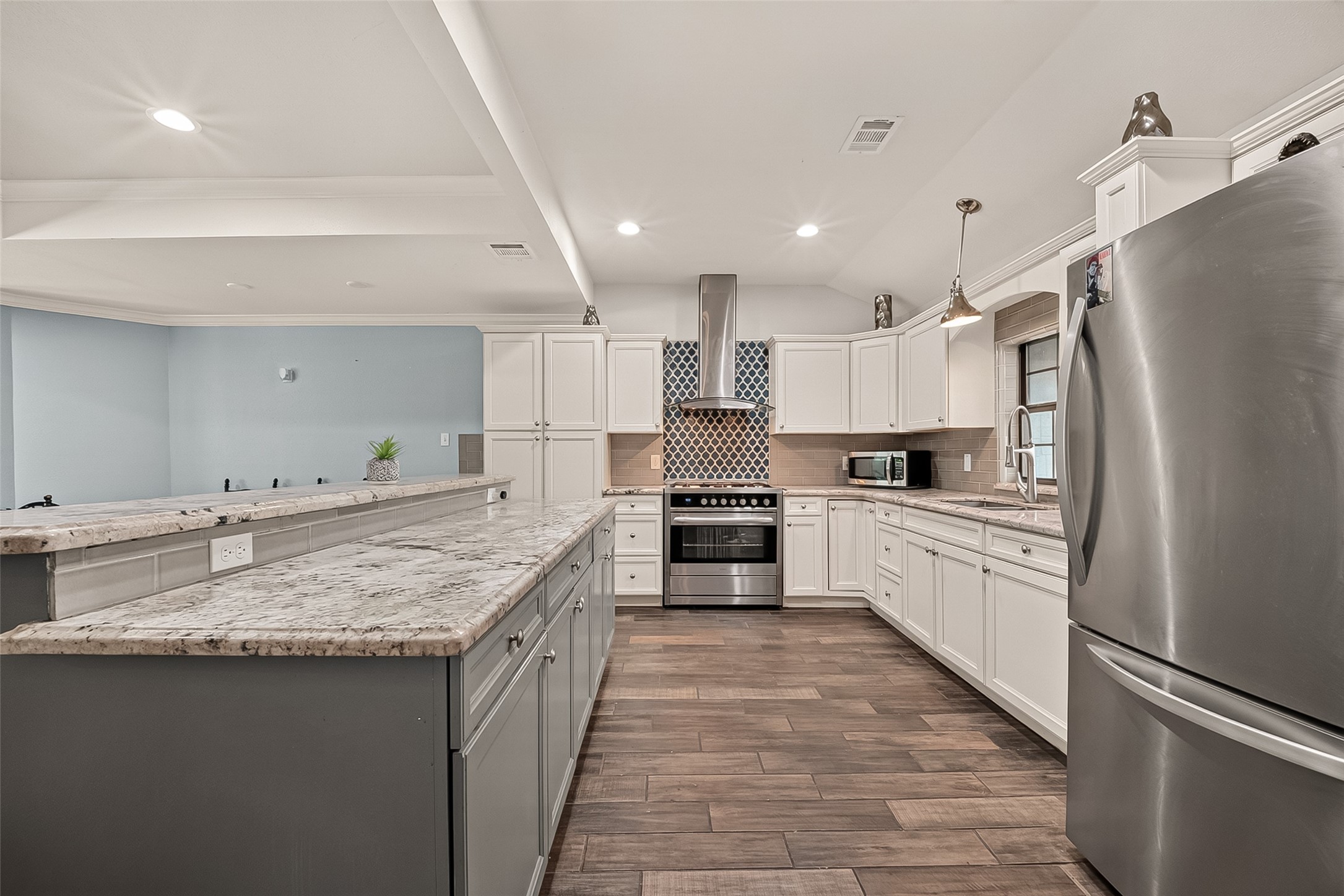 810 Creager Street Houston, TX 77034 - Photo 13 of 34