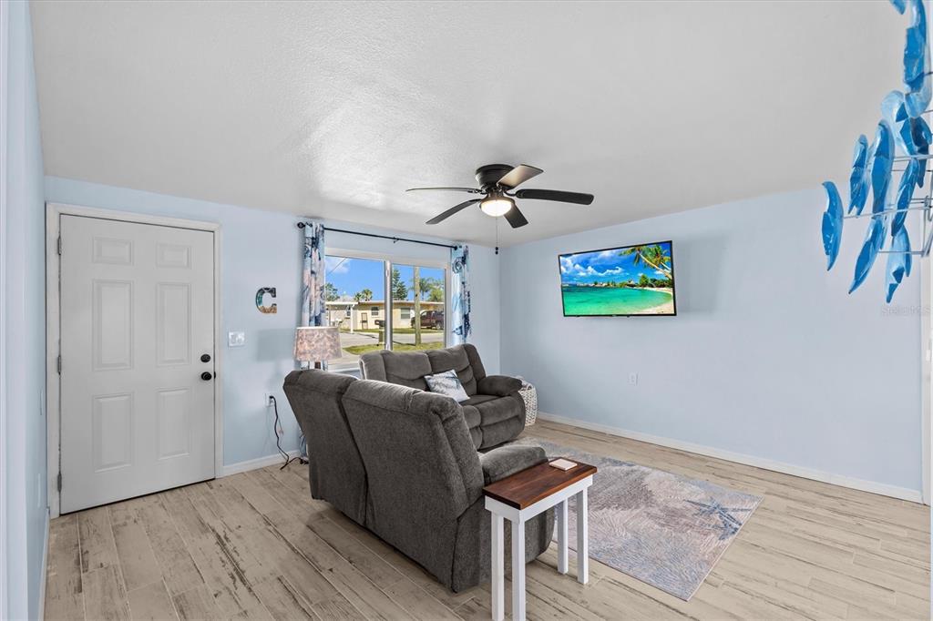 13632 Britton Drive Hudson, FL 34667 - Photo 9 of 39