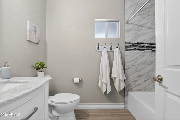 $385,000 | 7401 West Arrowhead Clubhouse Drive, Unit 2045, Glendale, AZ 85308