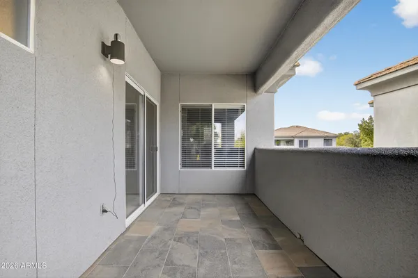 $385,000 | 7401 West Arrowhead Clubhouse Drive, Unit 2045, Glendale, AZ 85308