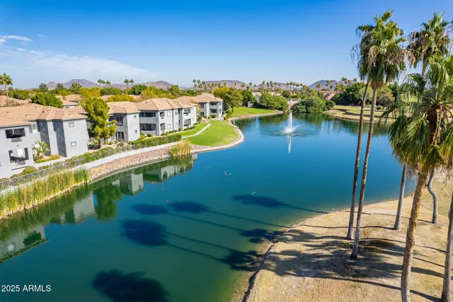 $389,990 | 7401 West Arrowhead Clubhouse Drive, Unit 2045, Glendale, AZ 85308