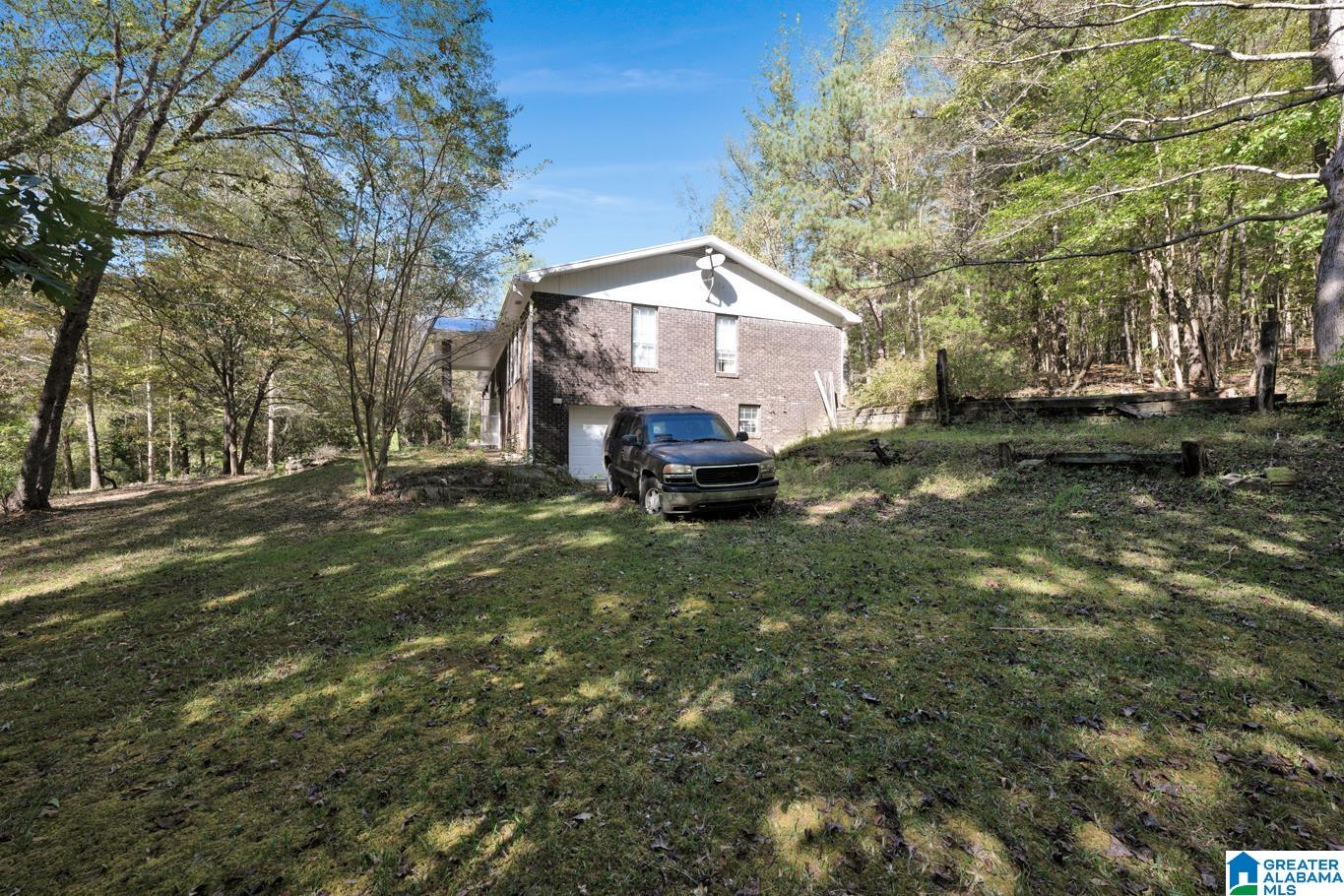 1366 Red Valley Road Remlap, AL 35133 - Photo 2 of 32