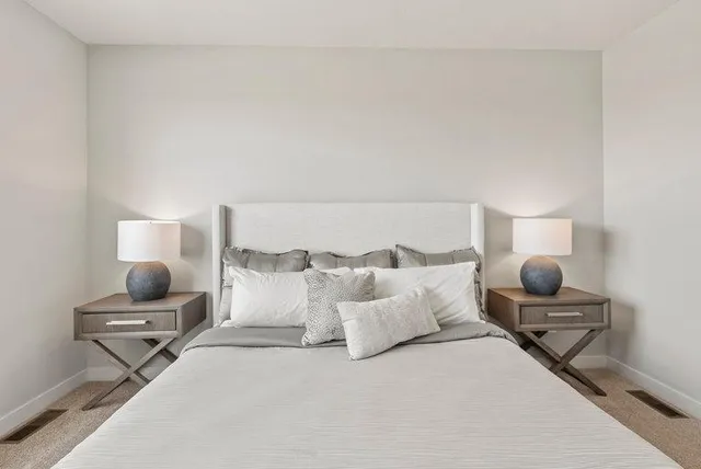 $804,810 | 5881 Freeland Court North, Hugo, MN 55038