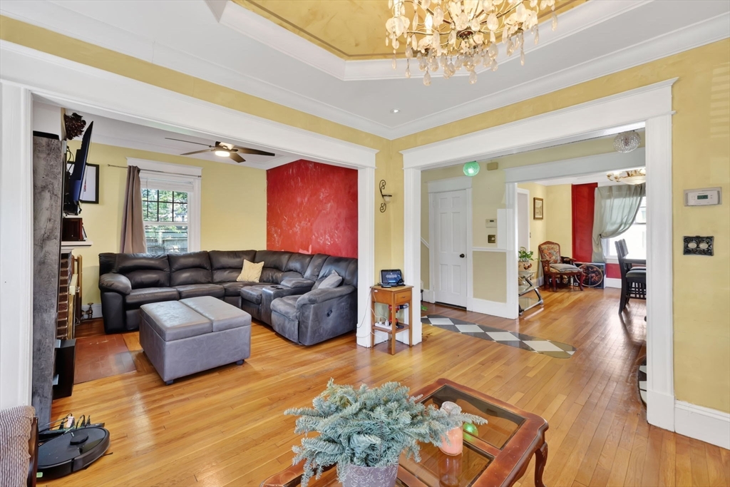 14 Herman Street Springfield, MA 01108 - Photo 10 of 42
