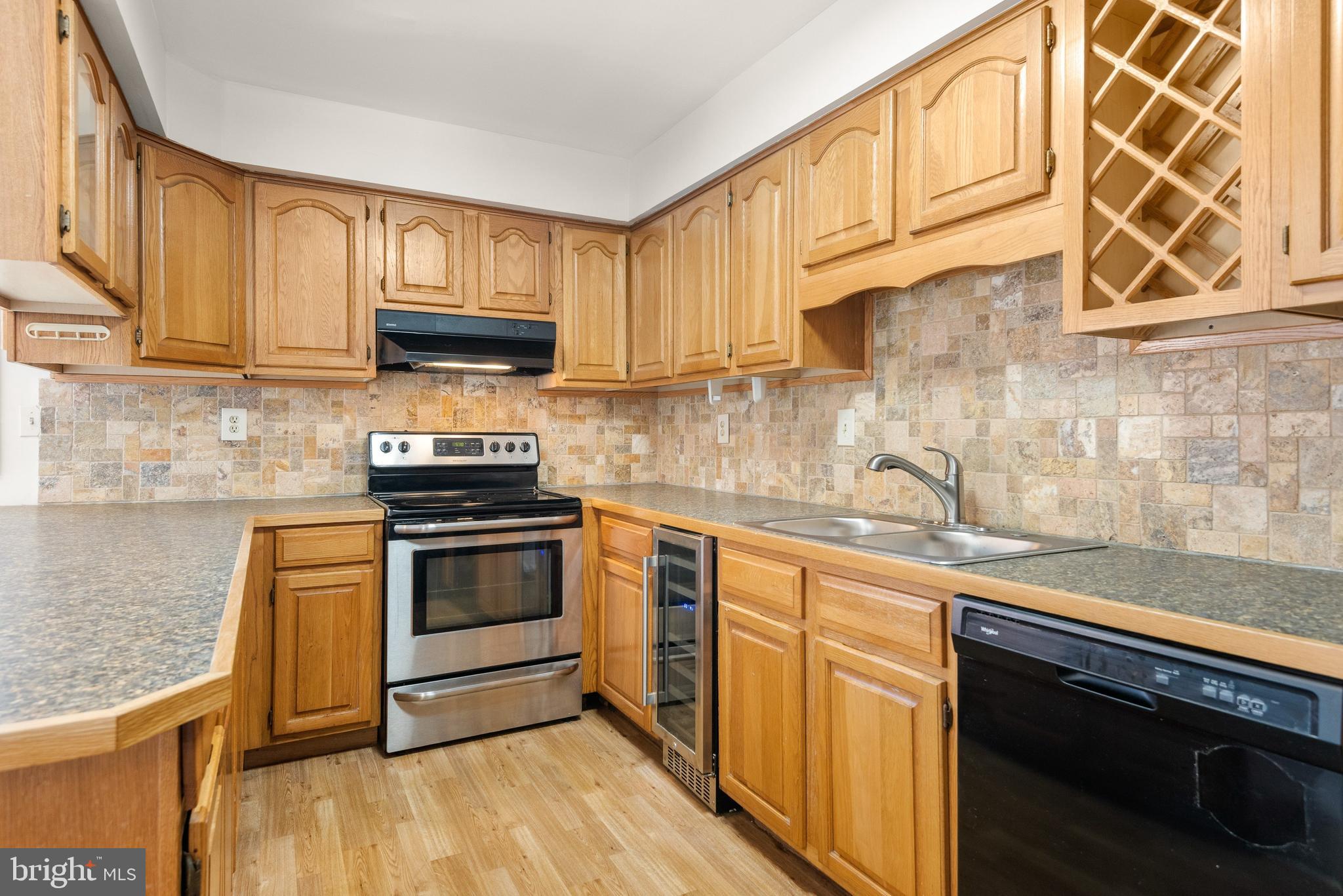 2536 Clothier Street Coatesville, PA 19320 - Photo 10 of 26