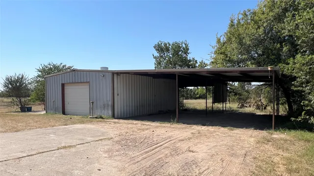 $479,600 | 2325 Valenta Road, La Grange, TX 78945