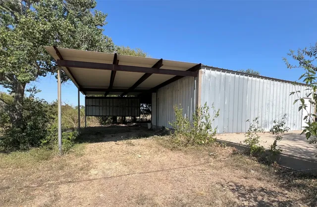 $479,600 | 2325 Valenta Road, La Grange, TX 78945