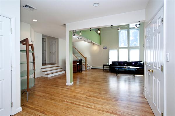 27 Loring Road Weston, MA 02493 - Photo 5 of 28