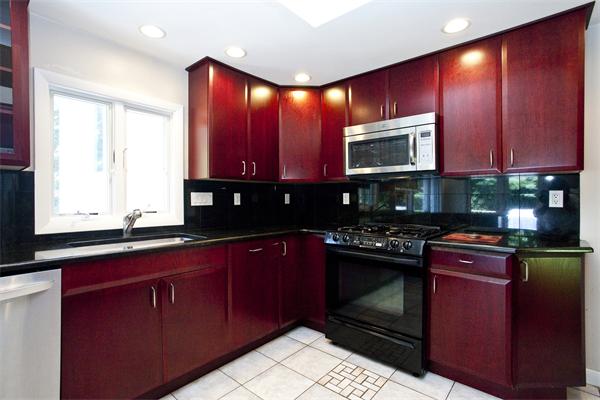 27 Loring Road Weston, MA 02493 - Photo 10 of 28
