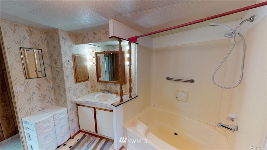 1870 Trigg Road, Unit 9 Ferndale, WA 98248 - Photo 6 of 10