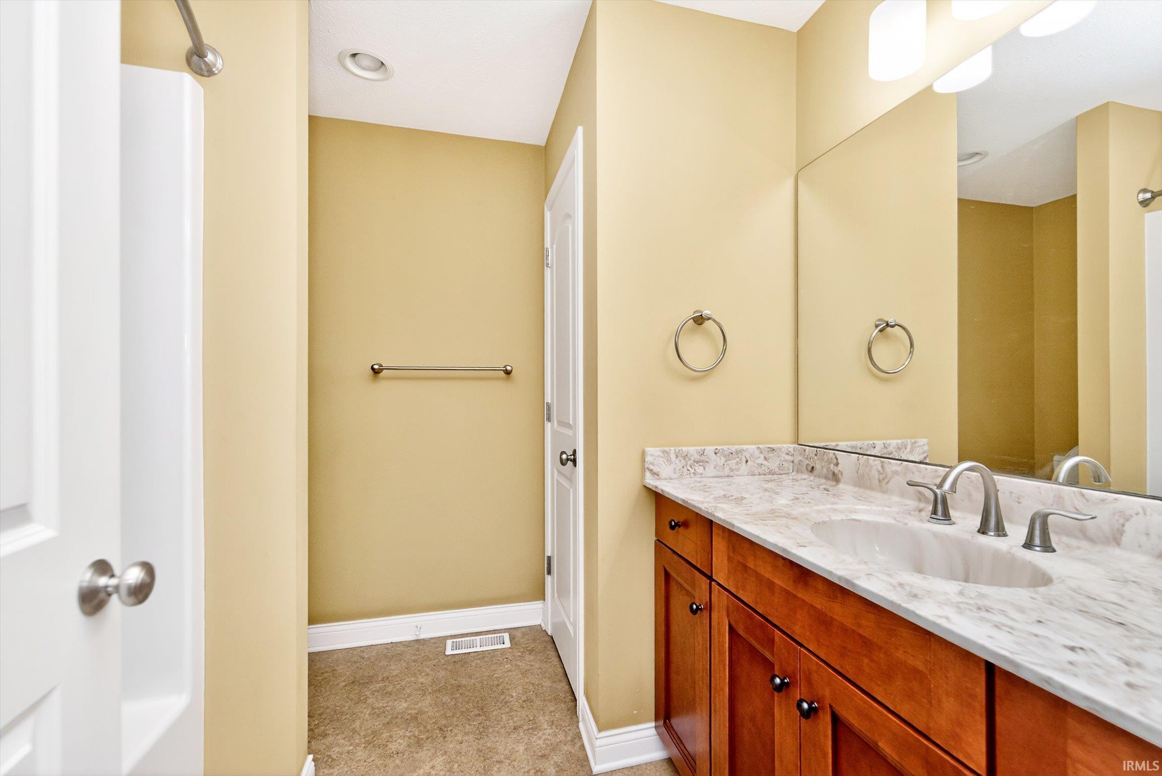 5504 West Sawgrass Way Muncie, IN 47304 - Photo 28 of 36