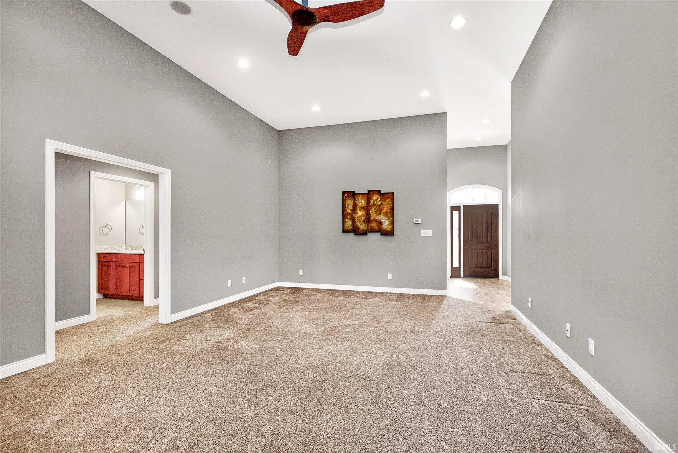 5504 West Sawgrass Way Muncie, IN 47304 - Photo 5 of 36