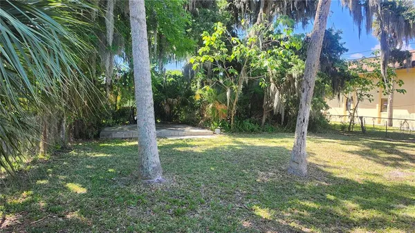 $1,475 | 565 3rd Avenue, Daytona Beach, FL 32114