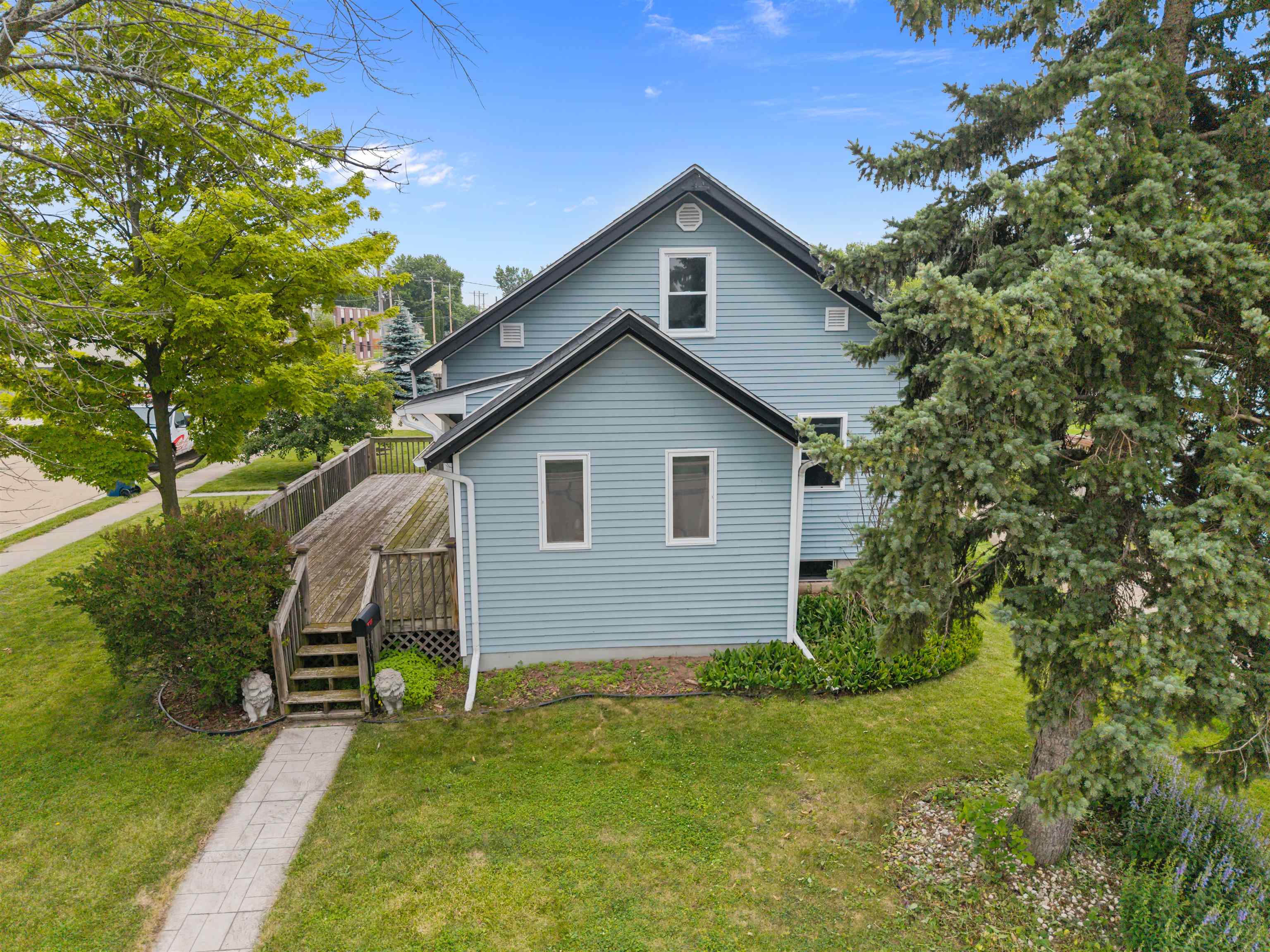 127 Madison Street Menasha, WI 54952 - Photo 30 of 48