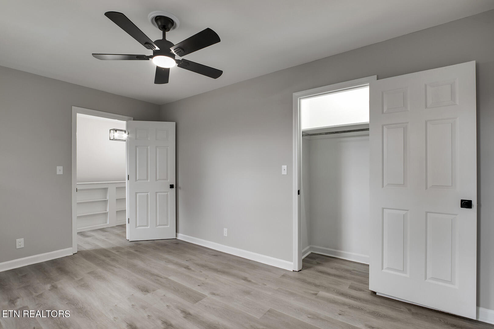 107 Carson Lane Oak Ridge, TN 37830 - Photo 46 of 55 46_CarsonLane_107_Bedroom4_02