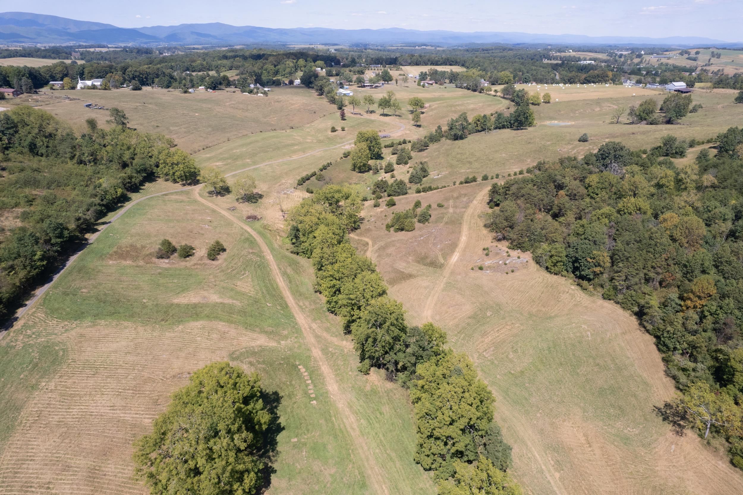 1370 Middlebrook Road Staunton, VA 24401 - Photo 16 of 73