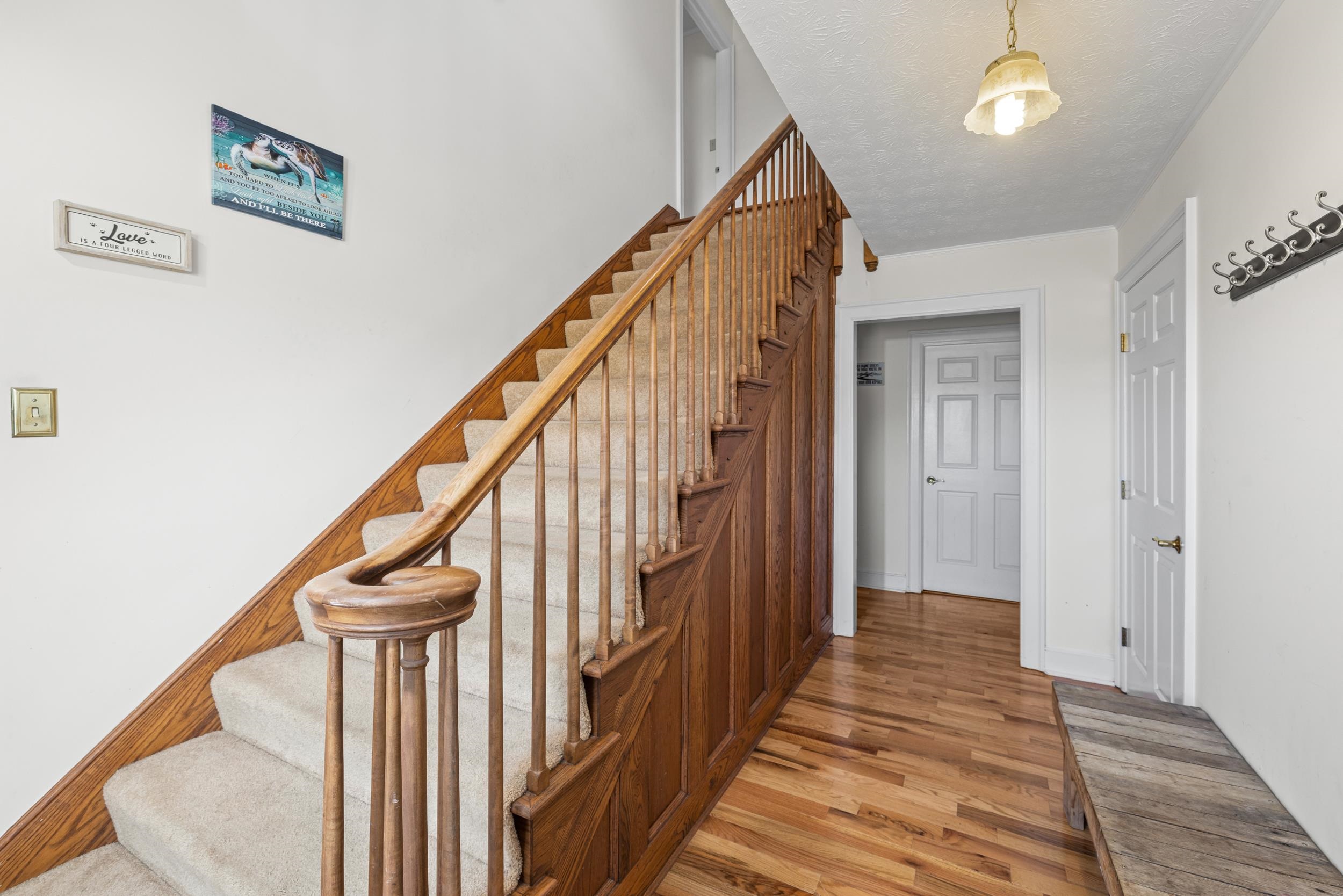 1370 Middlebrook Road Staunton, VA 24401 - Photo 22 of 73 foyer entry