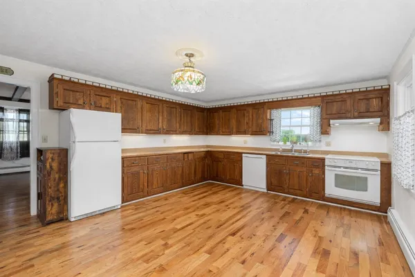 $1,799,000 | 1370 Middlebrook Road, Staunton, VA 24401