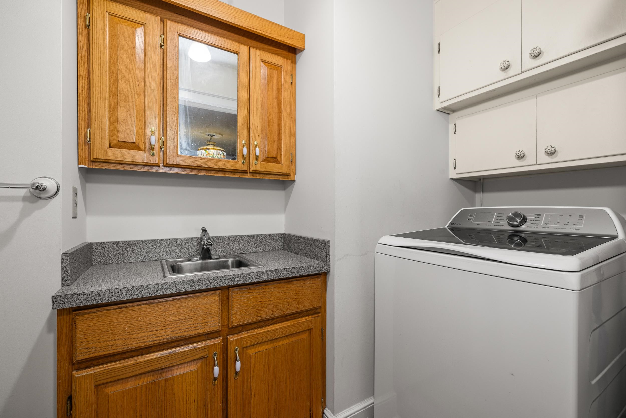 1370 Middlebrook Road Staunton, VA 24401 - Photo 31 of 73 laundry room
