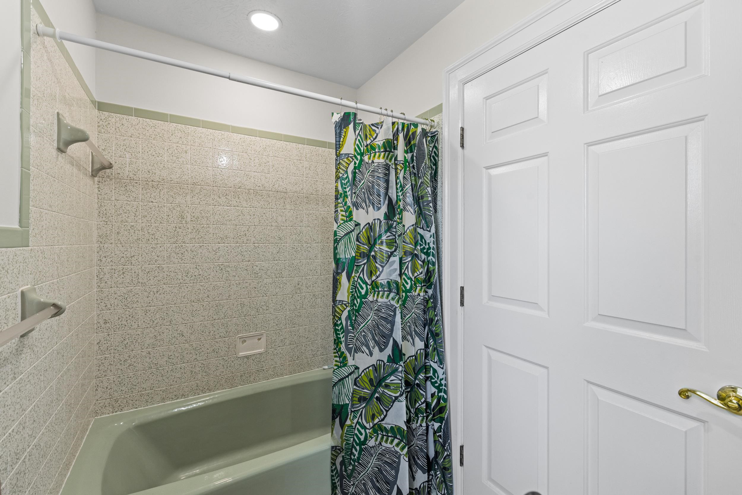 1370 Middlebrook Road Staunton, VA 24401 - Photo 44 of 73 a bathroom with a shower and a tub