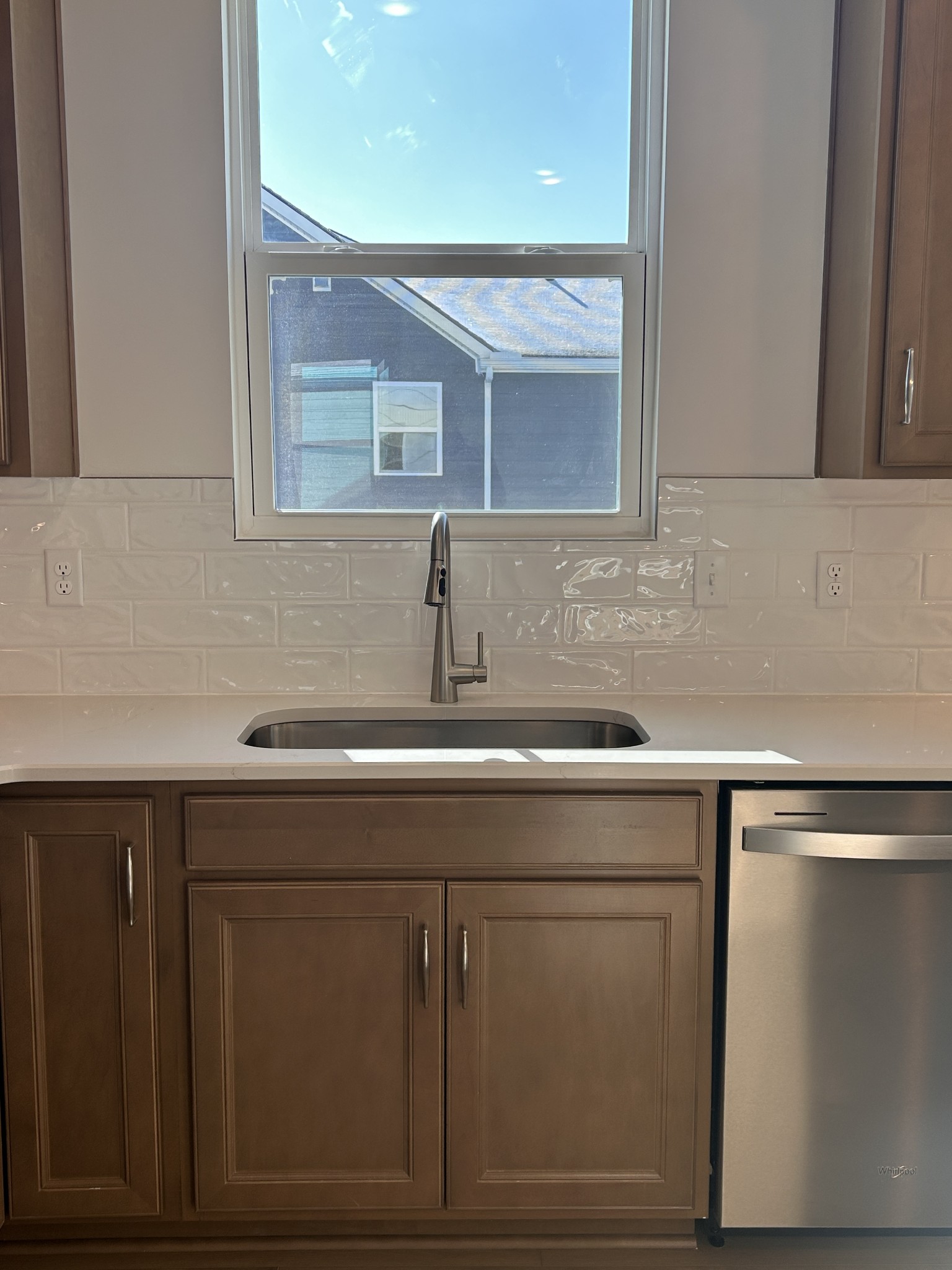 420 Sharp Way Murfreesboro, TN 37128 - Photo 8 of 51 a sink with a granite countertop window