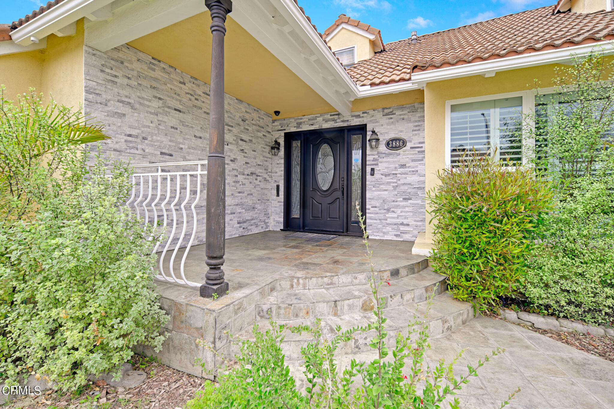 3886 Olympiad Drive View Park, CA 90043 - Photo 2 of 43 _DSC2244-Edit