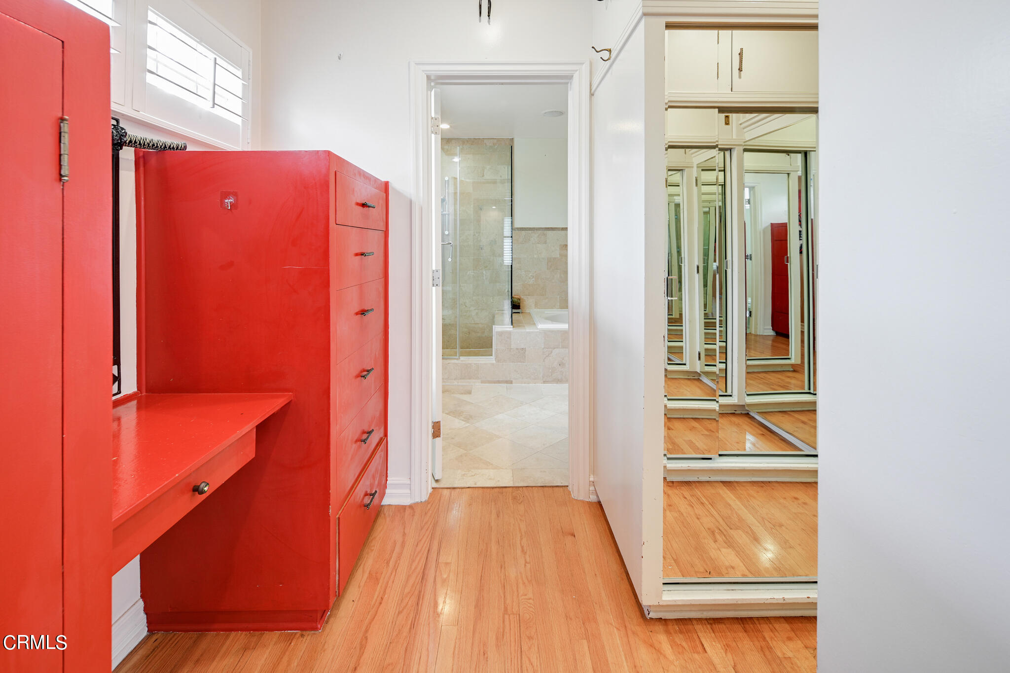 3886 Olympiad Drive View Park, CA 90043 - Photo 21 of 43 _DSC2575