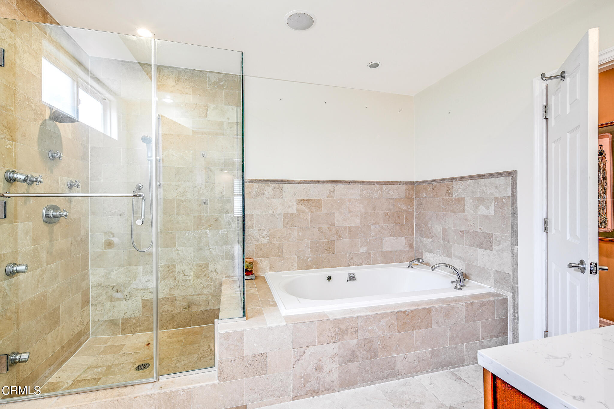 3886 Olympiad Drive View Park, CA 90043 - Photo 23 of 43 _DSC2580