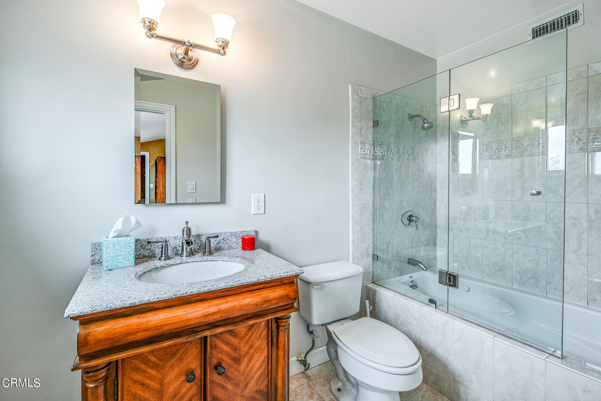 3886 Olympiad Drive View Park, CA 90043 - Photo 25 of 43 _DSC2653