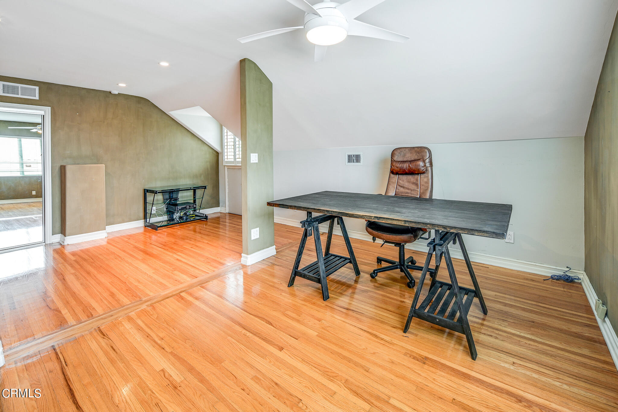 3886 Olympiad Drive View Park, CA 90043 - Photo 27 of 43 _DSC2639