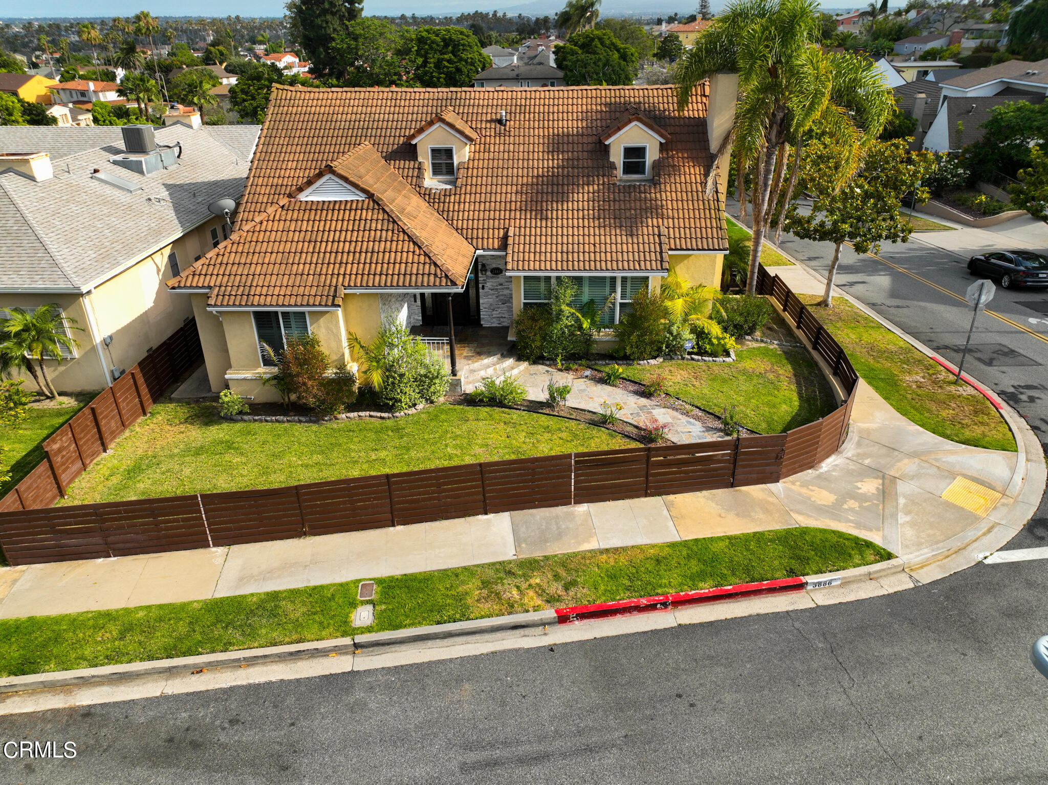3886 Olympiad Drive View Park, CA 90043 - Photo 40 of 43 DJI_0354