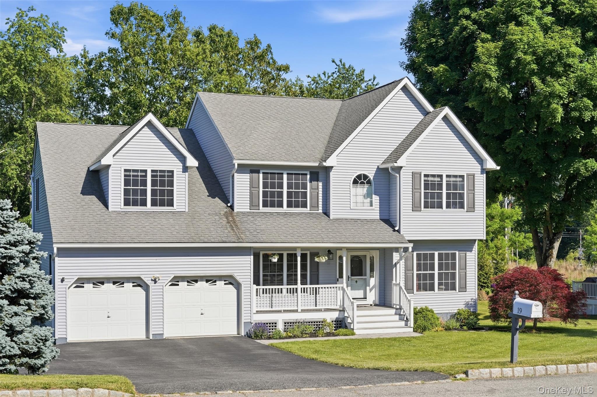 19 Regent Road Warwick, NY 10990 - Photo 1 of 43