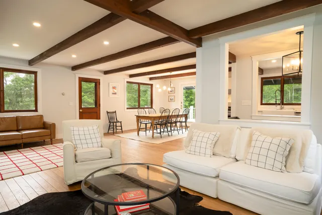 $525,000 | 3 Strattonwald Road, Winhall, VT 05340