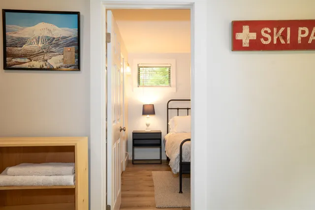 $525,000 | 3 Strattonwald Road, Winhall, VT 05340