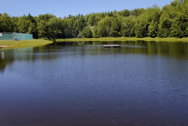 $525,000 | 3 Strattonwald Road, Winhall, VT 05340