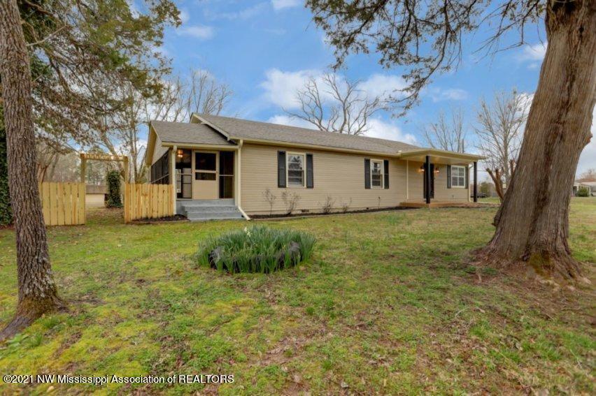 123 McAlexander Road Holly Springs, MS 38635 - Photo 2 of 20 123mcalex33
