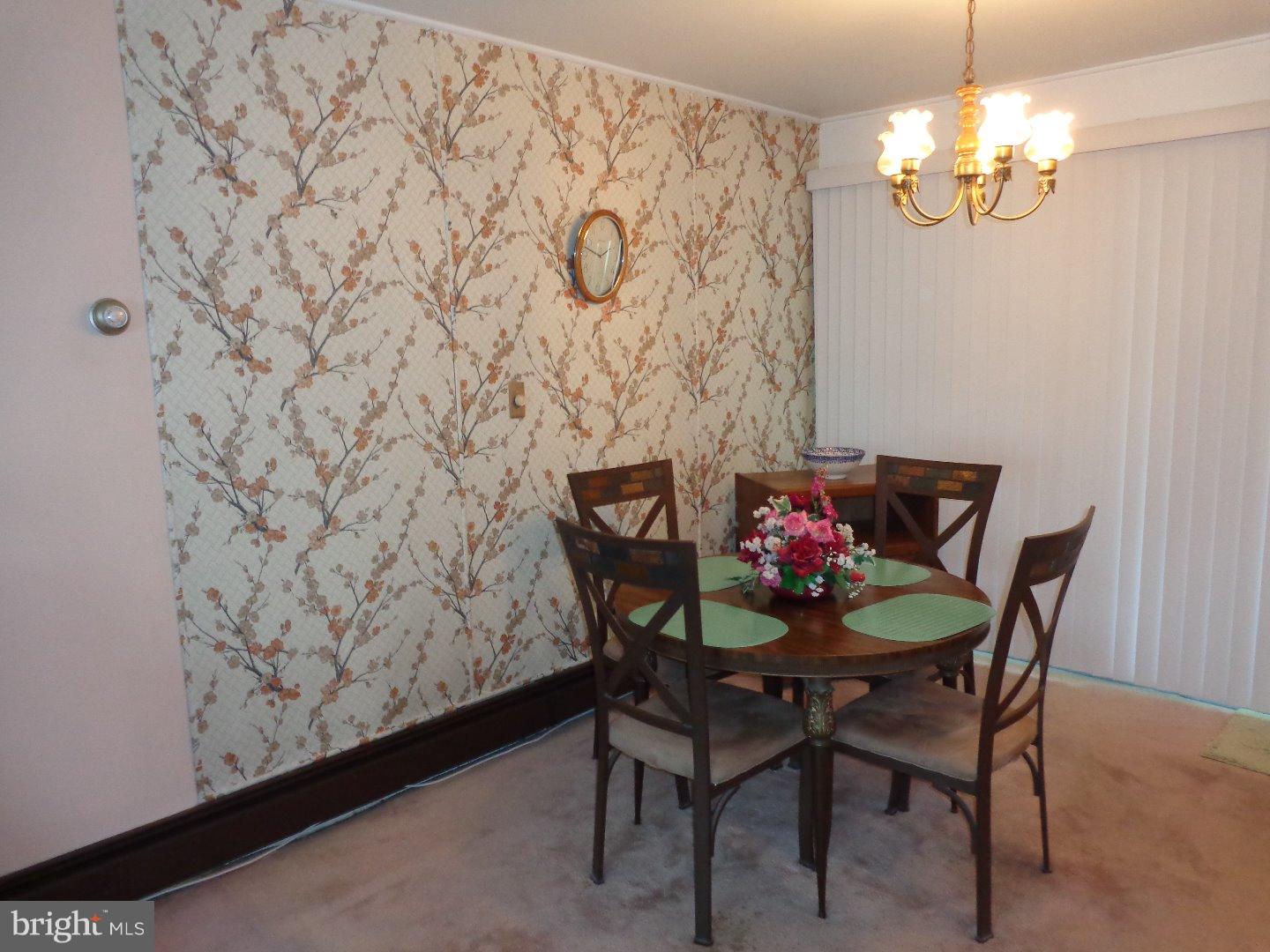 5 Hybrid Road Levittown, PA 19056 - Photo 4 of 19 Dining Room
