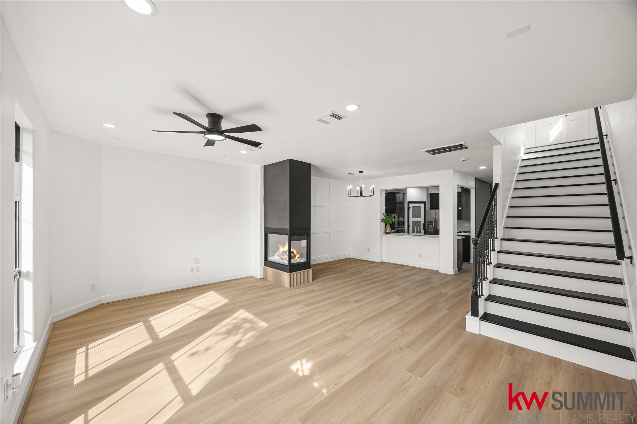 2410 Calumet Street, Unit B Houston, TX 77004 - Photo 15 of 34 a view of a livingroom with a staircase