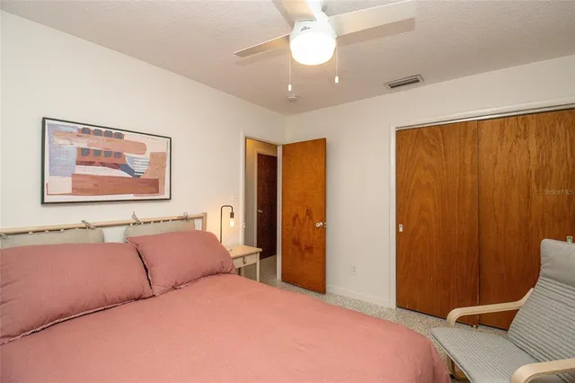 $2,100 | 723 Wilson Avenue, Lakeland, FL 33801