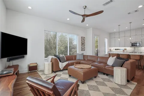 $650,000 | 6000 Hudson Street, Unit 101, Dallas, TX 75206