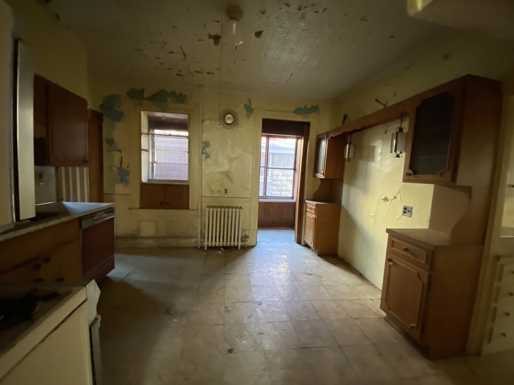 231 Orange Street Springfield, MA 01108 - Photo 6 of 22 a view of a storage & utility room