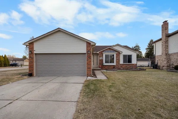 $379,000 | 13468 Mair Drive, Sterling Heights, MI 48313