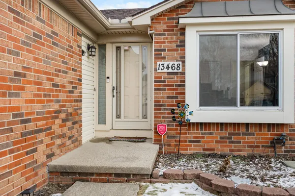 $379,000 | 13468 Mair Drive, Sterling Heights, MI 48313