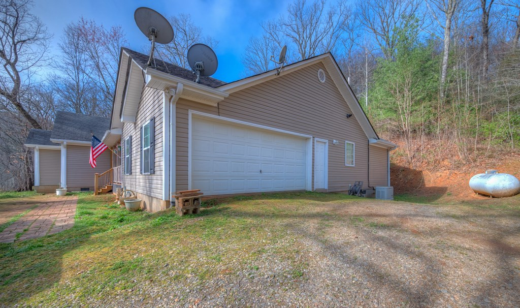 118 Hothouse Crk Road Murphy, NC 28906 - Photo 7 of 41