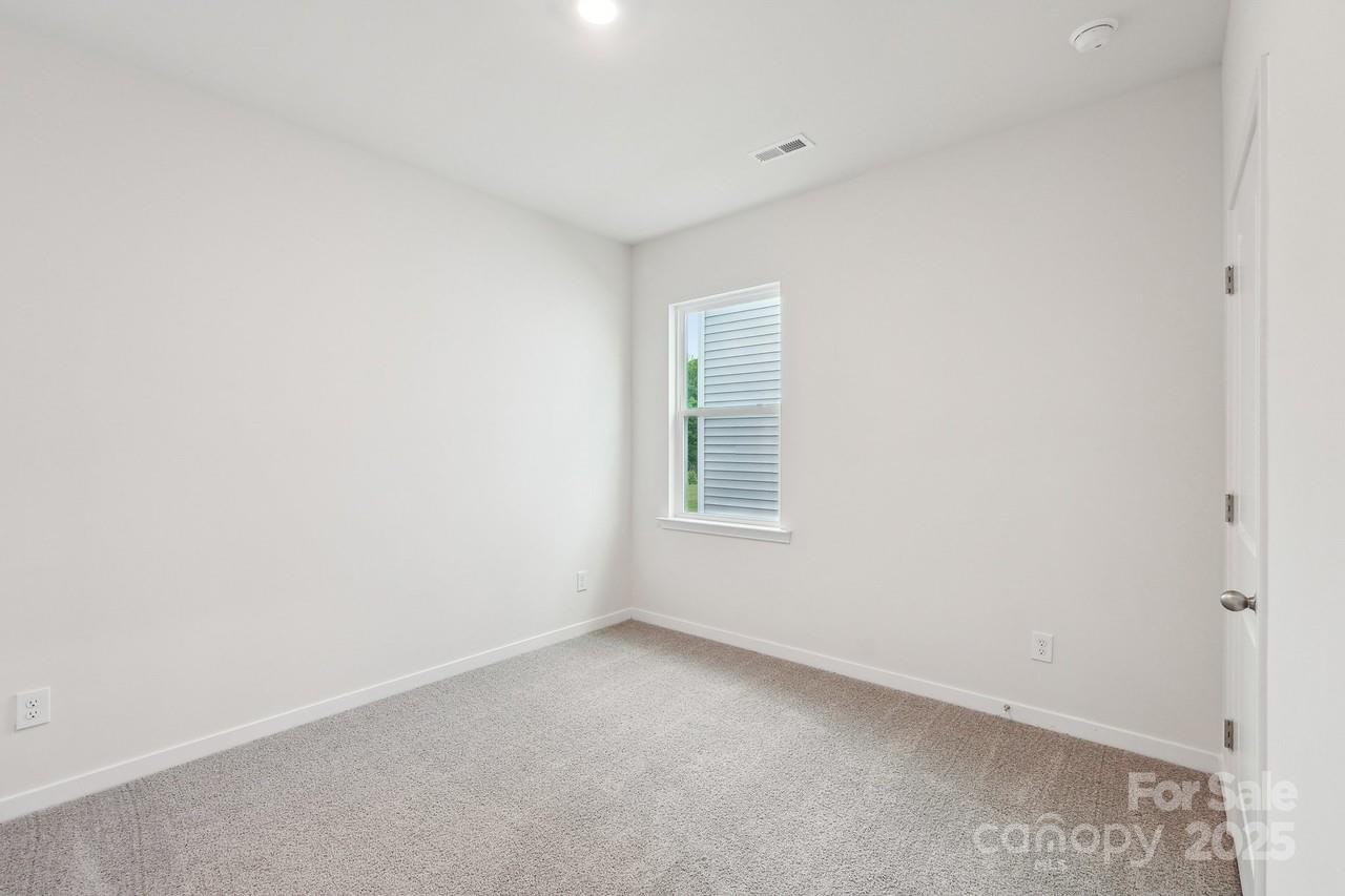 4619 Harris Elliot Road Lincolnton, NC 28092 - Photo 6 of 37 Gallery Image 6