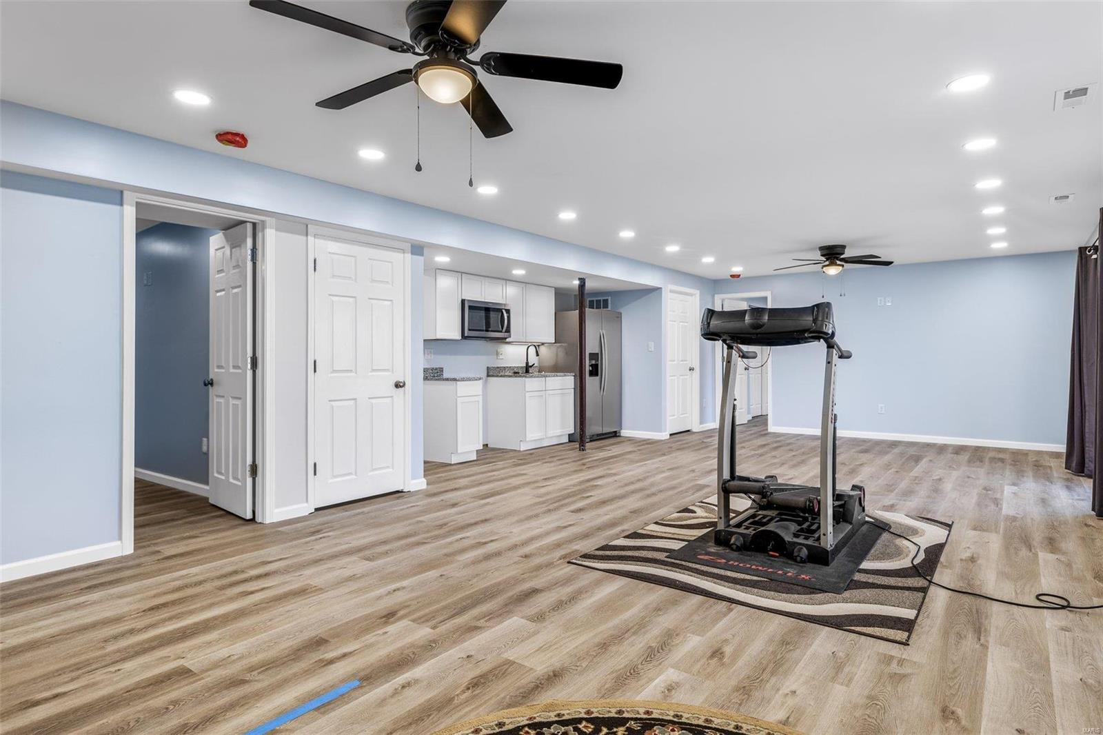 1869 Sunset Lane Festus, MO 63028 - Photo 31 of 40